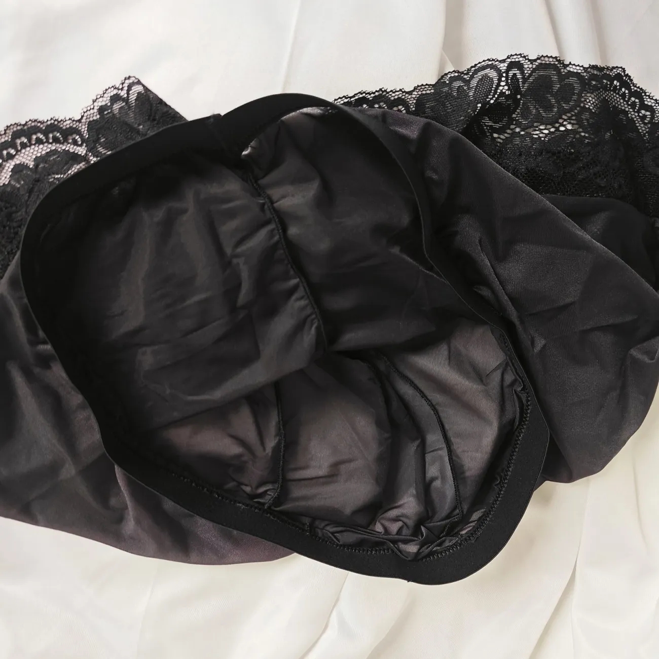Sexy Man's Glossy Lace Hem Sho - Pouch Boxer Pouch recensione e prezzo
